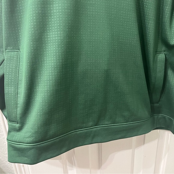 Cutter & Buck Quarter Zip - Picture 4 of 7